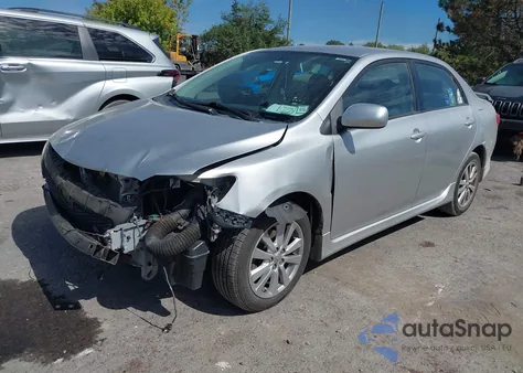 2010 Toyota Corolla z USA, uszkodzony, nr VIN 2T1BU4EE4AC396644